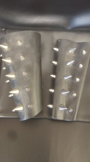 Adjustable leather with metal spikes wristbands