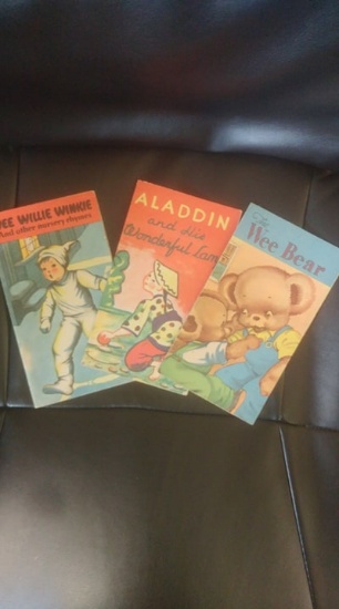 Lot of 1940s illustrated children's books