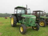 John Deere Tractor 3040