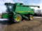 1998 John Deere 9610 Maximizer Combine