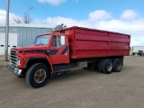 1980 IH S-1900 Twin Screw Tandem