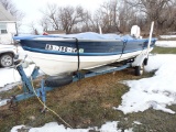 1983 Crestliner 16' Aluminum Boat