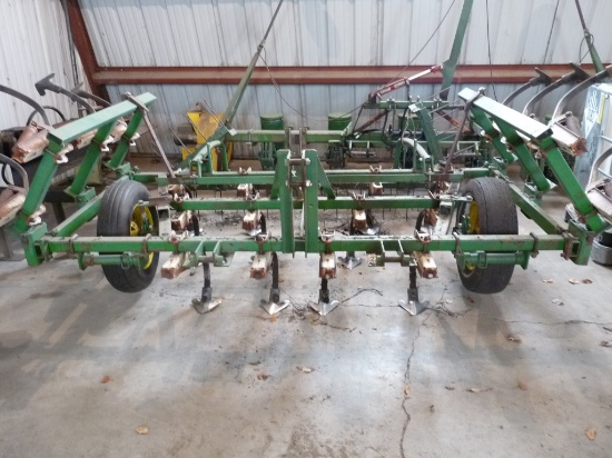 Glencoe/IH 14' 3 PT Cultivator