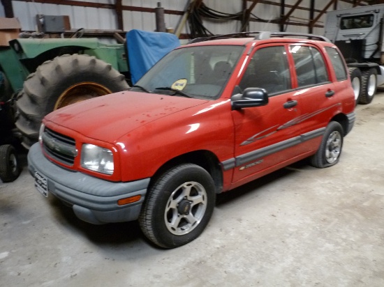 '01 Chevy Tracker