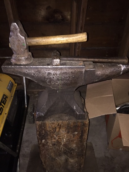 Approx. 150 lb Anvil