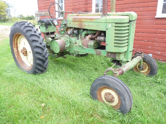 John Deere Model G Wide Front