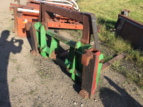 Set of Pallet Forks for Bi-Directional Tractor