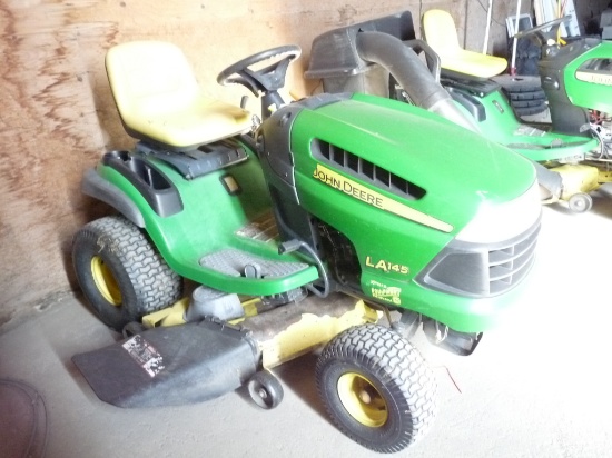 John Deere LA145 Hydro with 48" Deck