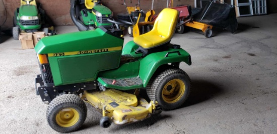 '2000 JD #425 Hydro Mower Tractor