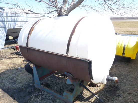 300 gallon poly tank with cradle