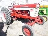 IH 460 Wide Front Gas Tractor