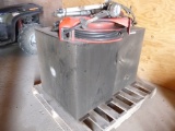 Hydraulic Oil Tanks with Hoses & Reels