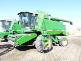 1991 John Deere 9600 Maximizer Combine