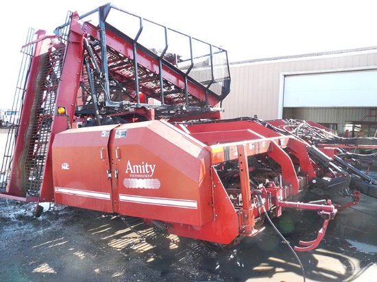 Amity 2700 12 Row Beet Harvester