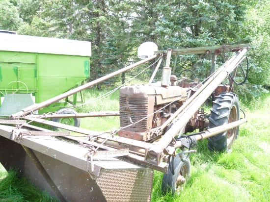 M McMormick Wide Front with High Lift Loader