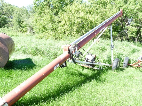 Farm King 831 Auger with Electric Motor