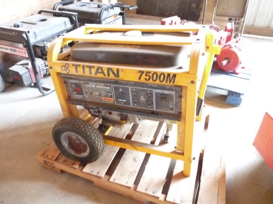 Titan 7500M Portable Generator