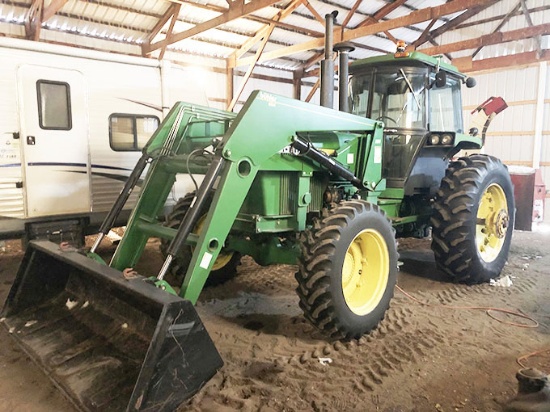 John Deere #4450 MFWD Tractor