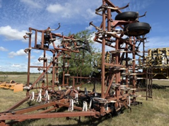 Wilrich 38-40' Dbl. Fold Cultivator