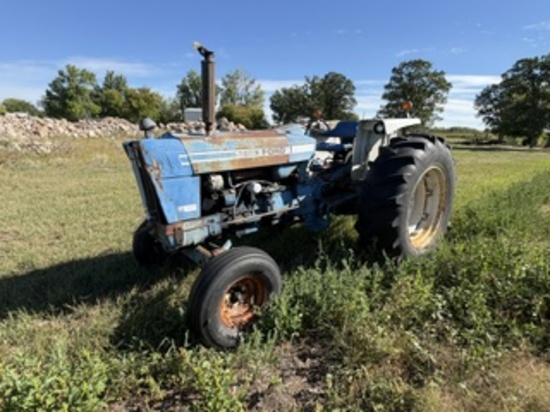 Ford #5600 Dsl. tractor