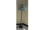 Tiffany Style Floor Lamp with Stained Glass Shade