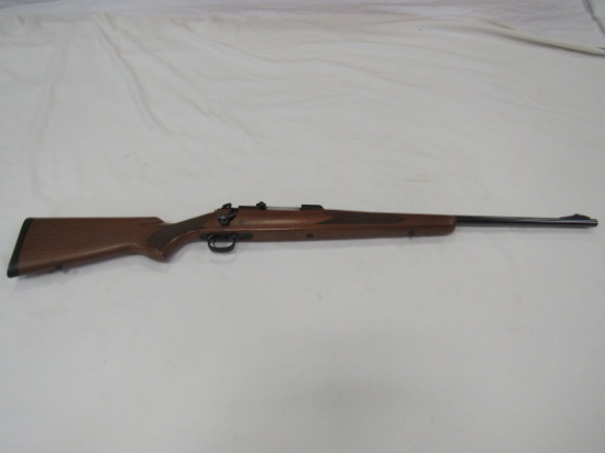 Winchester Model 70 SN#61625509.