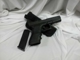 Glock 17 SN# WM658