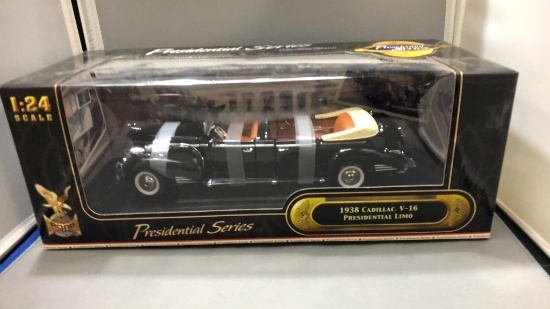 1938 Cadillac V-16 Presidential Limo. Die Cast Metal.