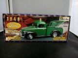 1940 Ford Wrecker Die-Cast Replica.