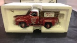 1953 Ford Pick-Up Die-Cast Replica.