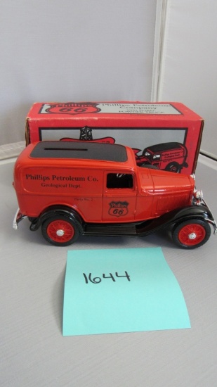 1932 Ford Powder Truck, Collector Series No. 2.  Die-Cast Replica.