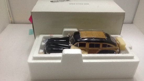 1942 Chrysler Town & Country Die-Cast Replica.