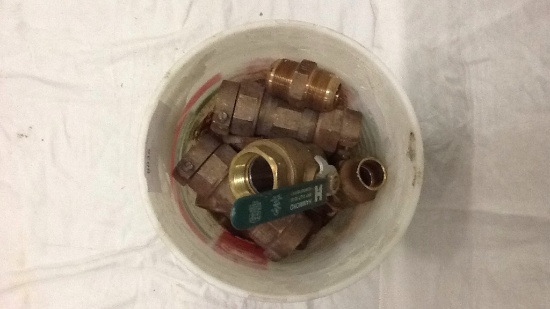 LOT OF MISC BRASS VALVES