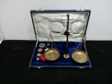 Gold Scale in Portable Case
