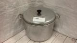 Gentury Aluminumware Covered 2-Handle Pot