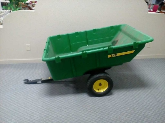 John Deere Trailer 17P