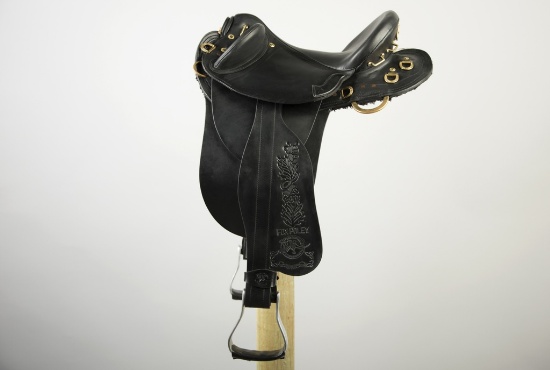 SAD 910BL-16 -Fox Poley Australian Saddle 16" BLK