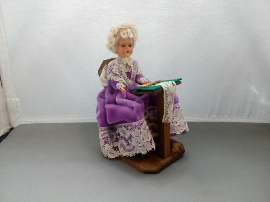 Vintage Bruxelles Habillage Moerel Doll Old Womans