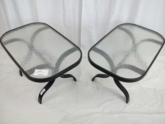 PAIR OF OUTDOOR SIDE TABLES.