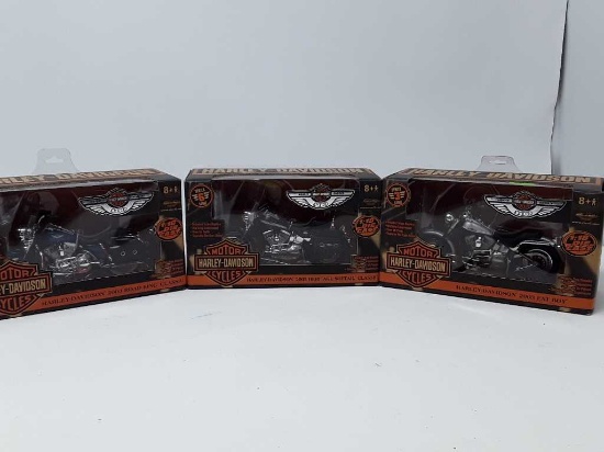 3 HARLEY DAVIDSON DIE CAST BIKES