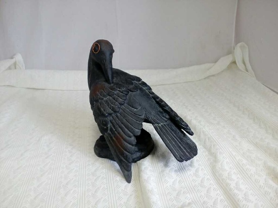 THE RAVEN FIGURINE