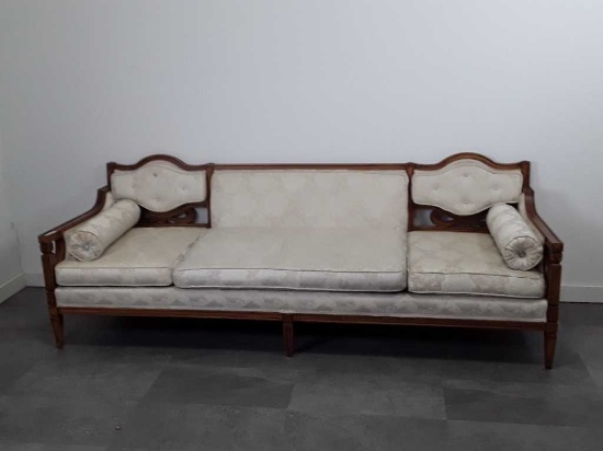 SOFA W/BEIGE CUSHIONS, MISCANTHUS PRT CARVED BACK