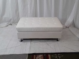 WHITE LEATHER OTTOMAN WITH TUFTED TOP