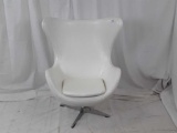 PLEATHER EGG CHAIR  WHITE W/ARM ALLOWED TO ROCK