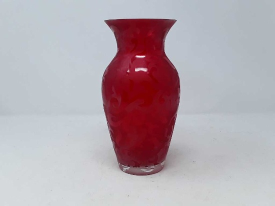 RED VASE 9" H FROSTED CURLY DESIGN