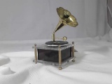RECORD LOOKING MUSIC BOX | WORKS