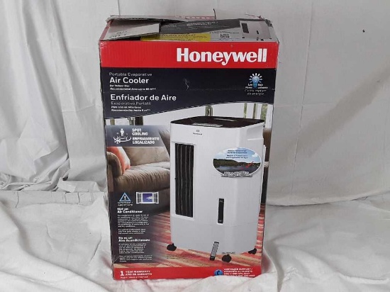 Honeywell portable evaporative air cooler.