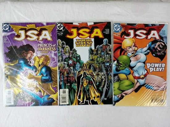 3 DC - JSA Comics - Plastic cover