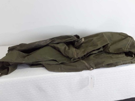 VINTAGE WW2 STYLE ARMY PUP TENT