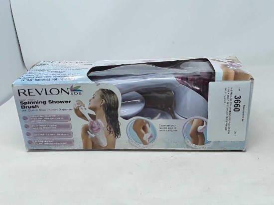 NIB REVLON SPA SPINNING SHOWER BRUSH